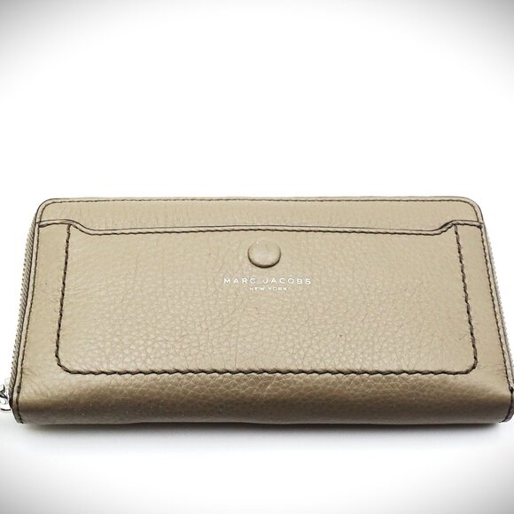 MARC JACOBS Empire City Mink Color Leather Continental Zip Around Wallet - Picture 4 of 9